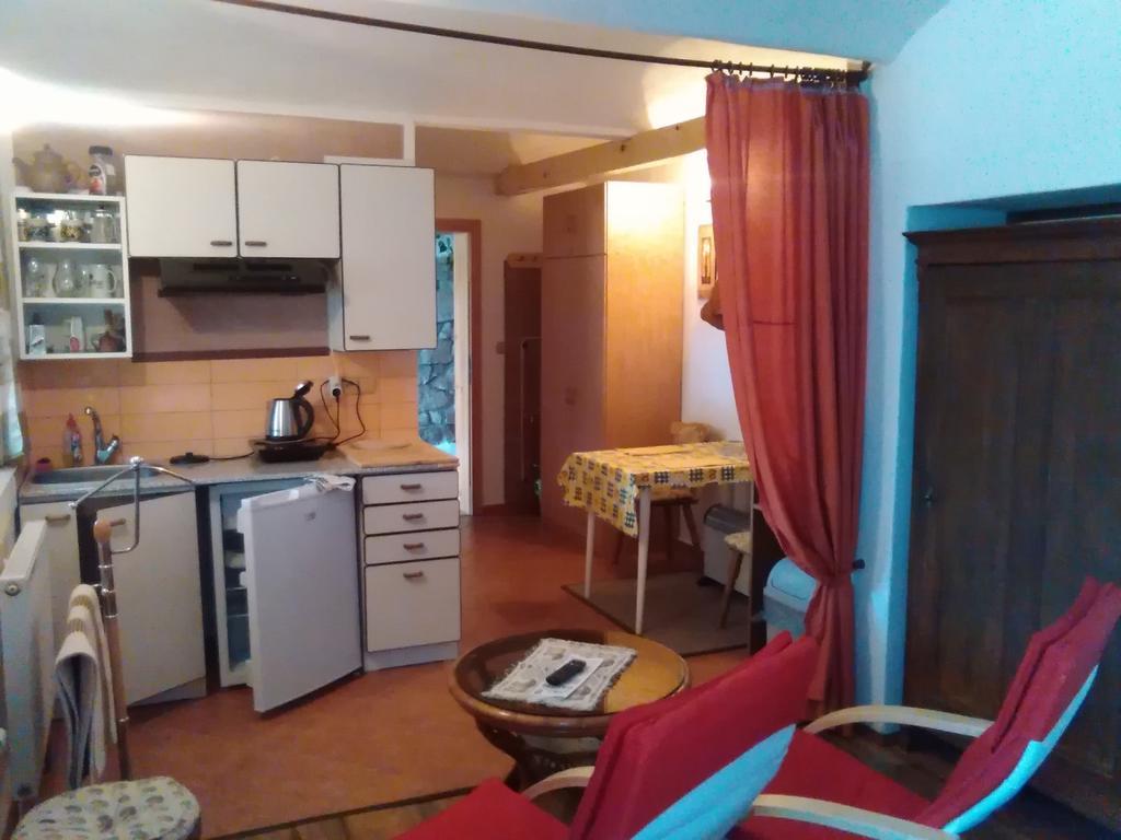 Otevek Apartment *